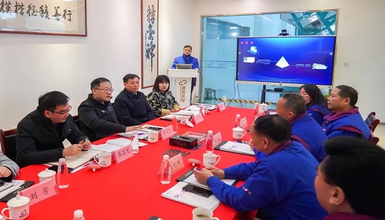 Huang Weidong, Secretary of the Party Working Committee and Director of the Management Committee of Xinzhan High-tech Zone, and His Delegation Visited Jiexun!